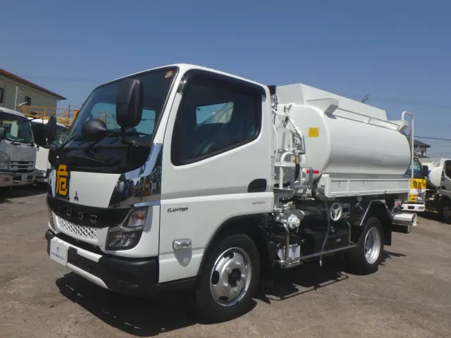 三菱 キャンター 2RG-FGA50(4WD)の写真1