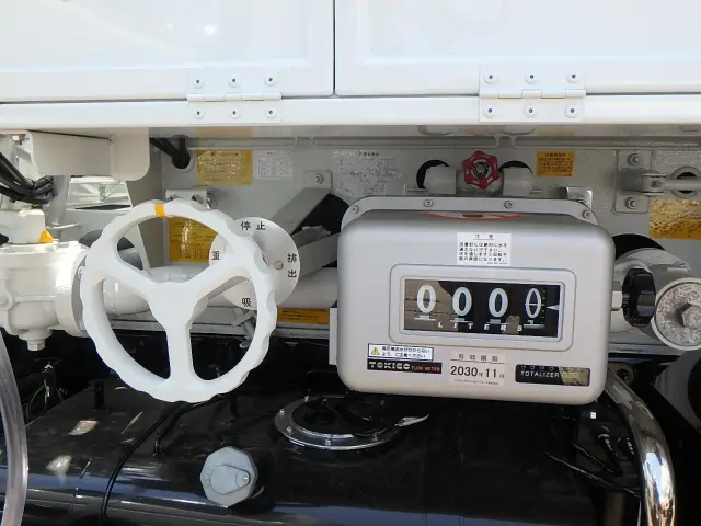 三菱 キャンター 2RG-FGA50(4WD)の写真8