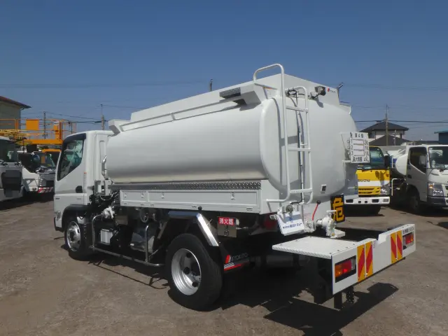 三菱 キャンター 2PG-FEA80(2WD)の写真2