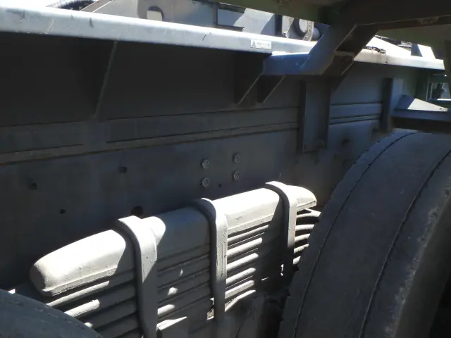 いすゞ ギガ LKG-CXM77AT(6x4)の写真14