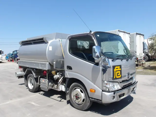 日野 デュトロ 2KG-XZU675M(4WD)の写真3