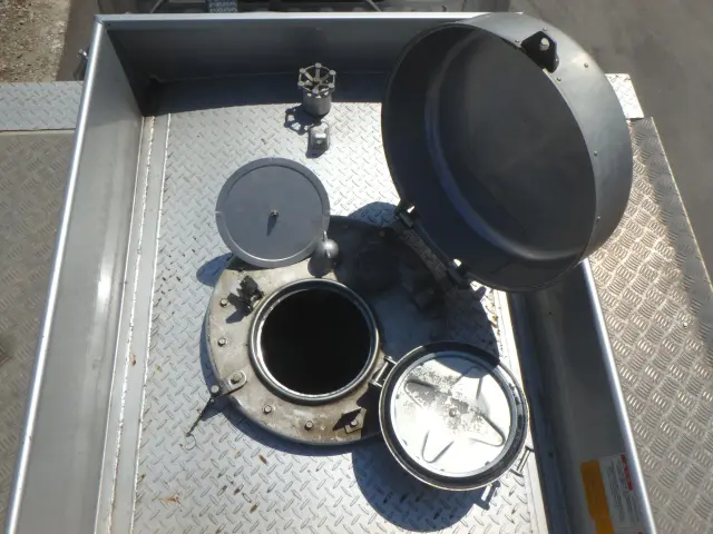 日野 デュトロ 2KG-XZU675M(4WD)の写真10