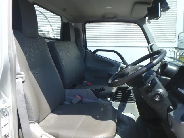 日野 デュトロ 2KG-XZU675M(4WD)の写真21