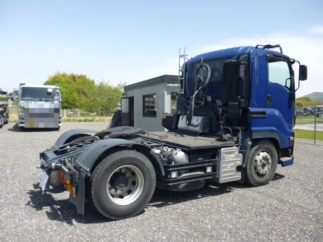 いすゞ ギガ QKG-EXD52BD(6x2)の写真4