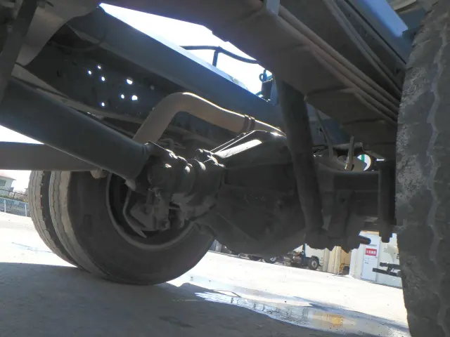 いすゞ エルフ 2RG-NKR88N(2WD)の写真15