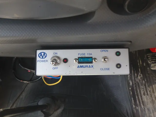 いすゞ エルフ 2RG-NKR88N(2WD)の写真22