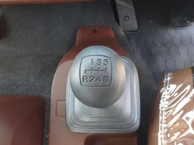 日野 レンジャー 2KG-GD2ABA(2WD)の写真24