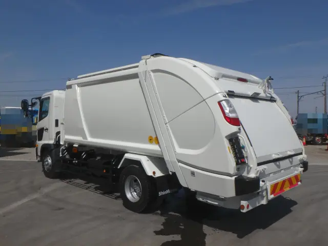 日野 レンジャー 2DG-GC2ABA(2WD)の写真2