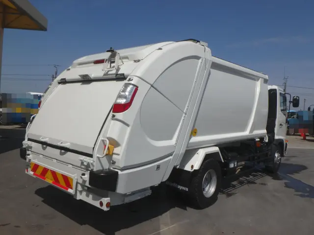 日野 レンジャー 2DG-GC2ABA(2WD)の写真4