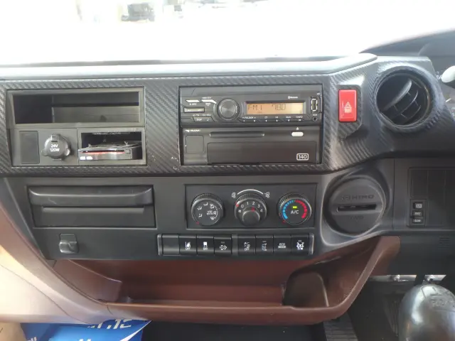 日野 レンジャー 2DG-GC2ABA(2WD)の写真25