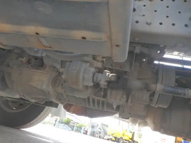 いすゞ エルフ TPG-NKR85AN(2WD)の写真16