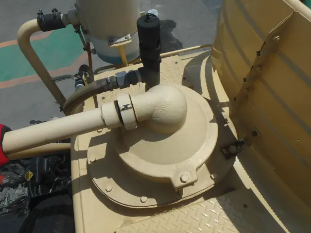 三菱 キャンター TPG-FBA20(2WD)の写真13