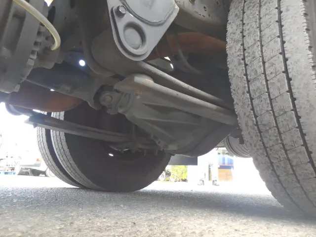 三菱 キャンター TPG-FBA20(2WD)の写真16