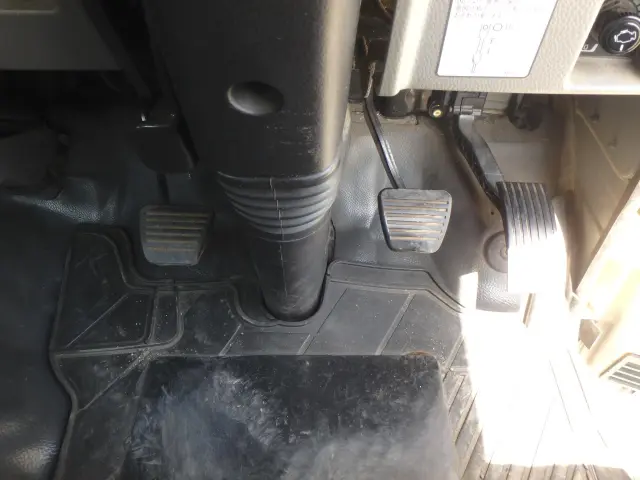 三菱 キャンター TPG-FBA20(2WD)の写真25