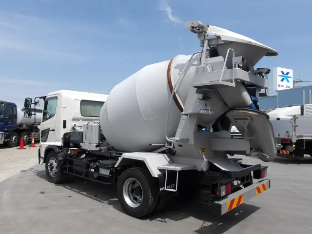 日野 レンジャー 2KG-FJ2ACA(2WD)の写真2