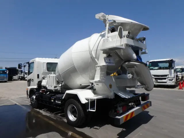 日野 レンジャー 2KG-FJ2ACA(2WD)の写真2