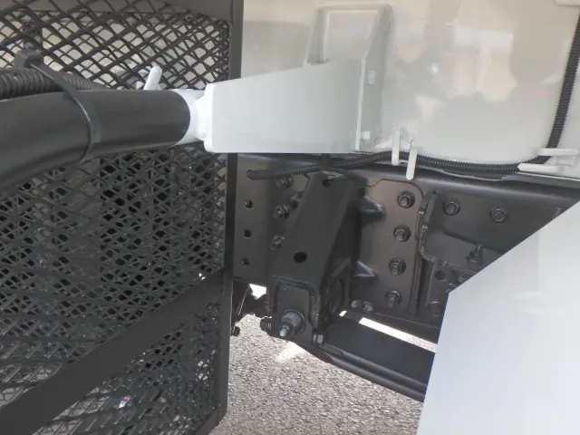 三菱 キャンター 2PG-FEA80(2WD)の写真15