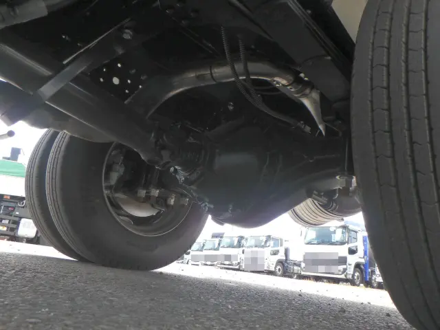 三菱 キャンター 2PG-FEA80(2WD)の写真17