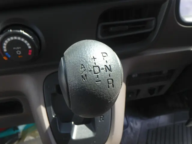三菱 キャンター 2PG-FEA80(2WD)の写真25