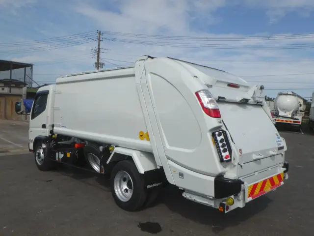 三菱 キャンター 2PG-FEA80(2WD)の写真2