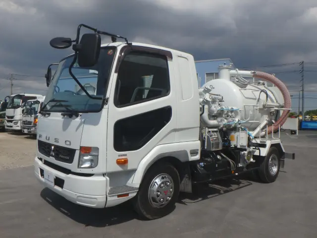 三菱 ファイター TKG-FK61F(2WD)の写真1