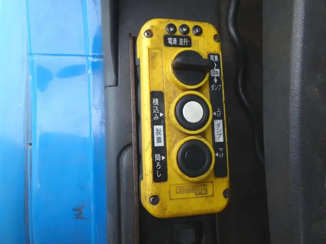 三菱 ファイター PDG-FK71R(2WD)の写真23