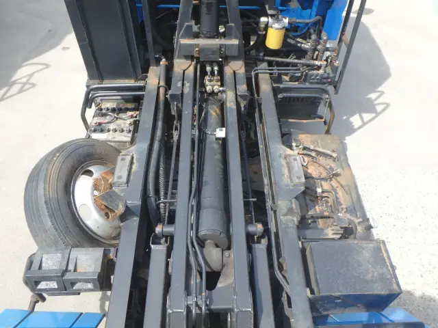 三菱 キャンター PA-FE73DB(2WD)の写真6