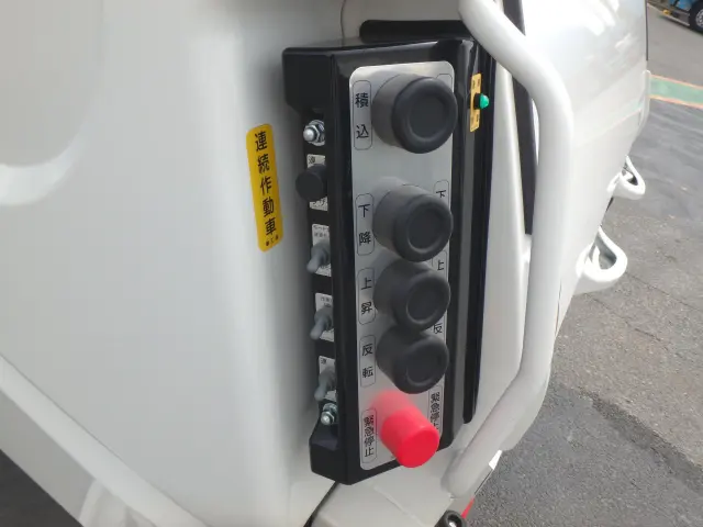 日野 デュトロ 2KG-XZU605X(2WD)の写真7