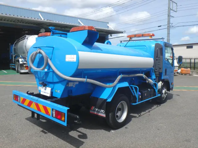 いすゞ エルフ 2RG-NPR88N(2WD)の写真4