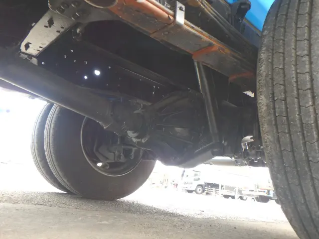 いすゞ エルフ 2RG-NPR88N(2WD)の写真14