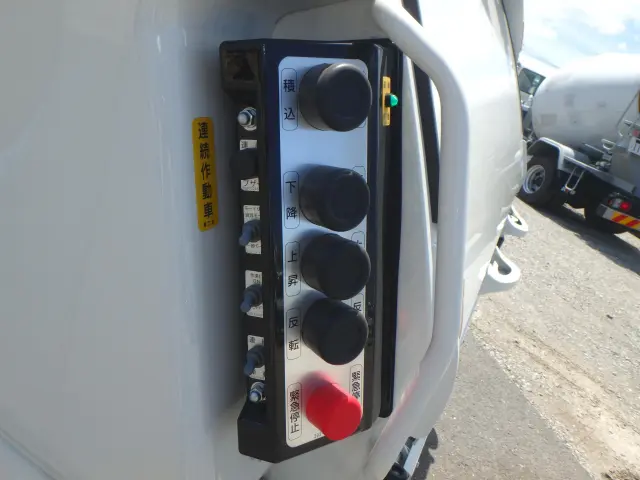 日野 デュトロ 2KG-XZU710M(2WD)の写真7