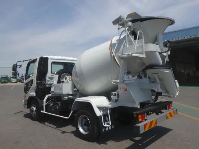 三菱 ファイター 2KG-FK72F(2WD)の写真2
