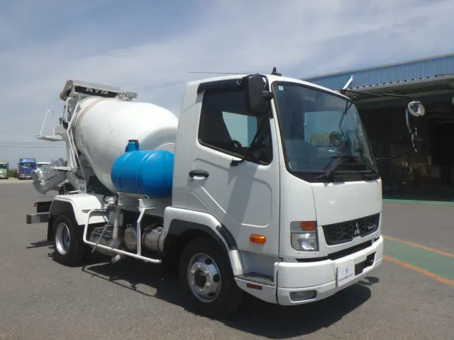 三菱 ファイター 2KG-FK72F(2WD)の写真3