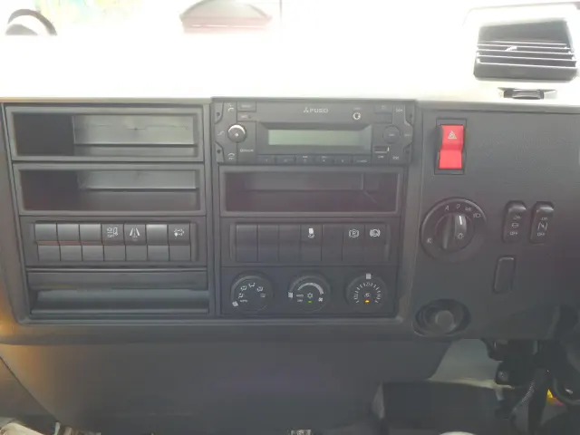 三菱 ファイター 2KG-FK72F(2WD)の写真21