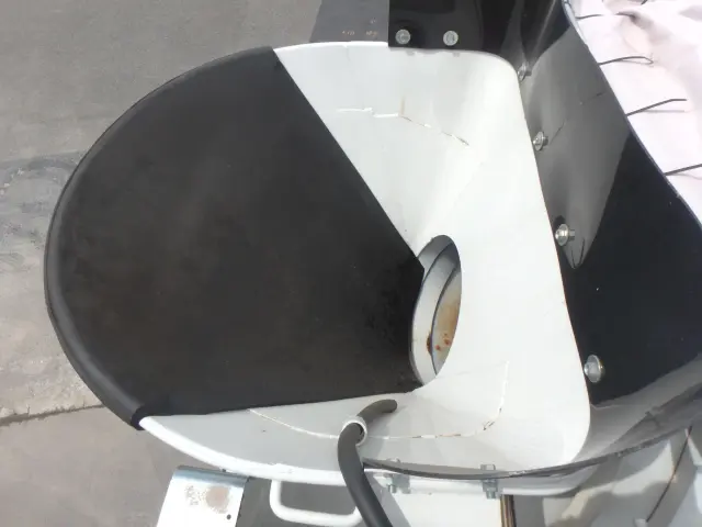 いすゞ フォワード 2PG-FTR90U4(2WD)の写真8