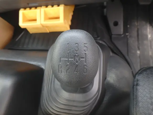 いすゞ フォワード 2PG-FTR90U4(2WD)の写真22