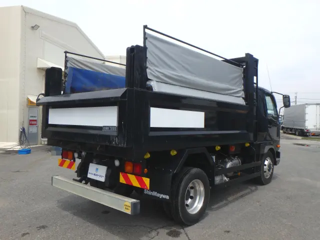 三菱 ファイター 2KG-FK62FZ(6x4)の写真4