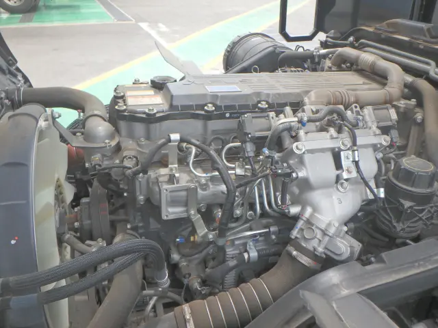 三菱 ファイター 2KG-FK62FZ(6x4)の写真18