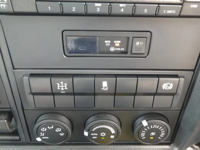 三菱 ファイター 2KG-FK62FZ(2WD)の写真22
