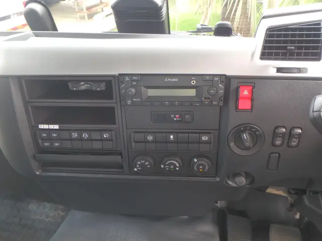 三菱 ファイター 2KG-FK62FZ(2WD)の写真24