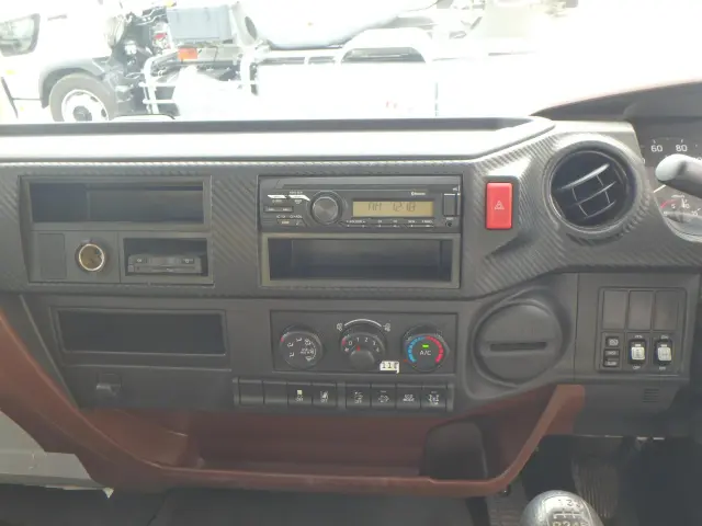 日野 レンジャー 2KG-FD2ABA(2WD)の写真24