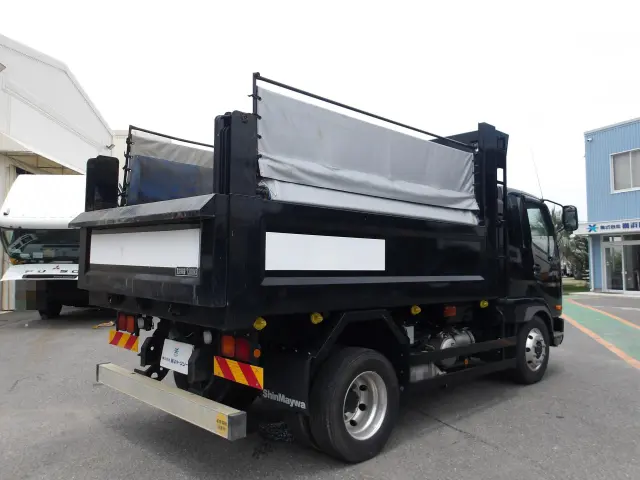 三菱 ファイター 2KG-FK62FZ(2WD)の写真4