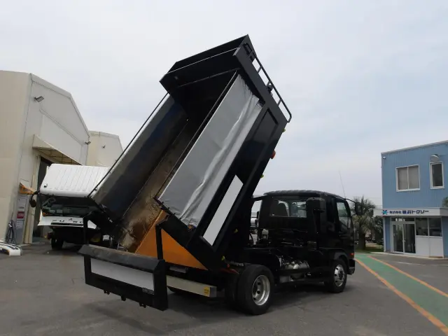 三菱 ファイター 2KG-FK62FZ(2WD)の写真5