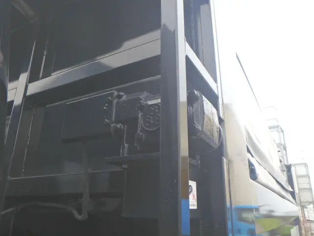 三菱 ファイター 2KG-FK62FZ(2WD)の写真14