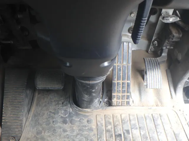三菱 ファイター 2KG-FK62FZ(2WD)の写真29