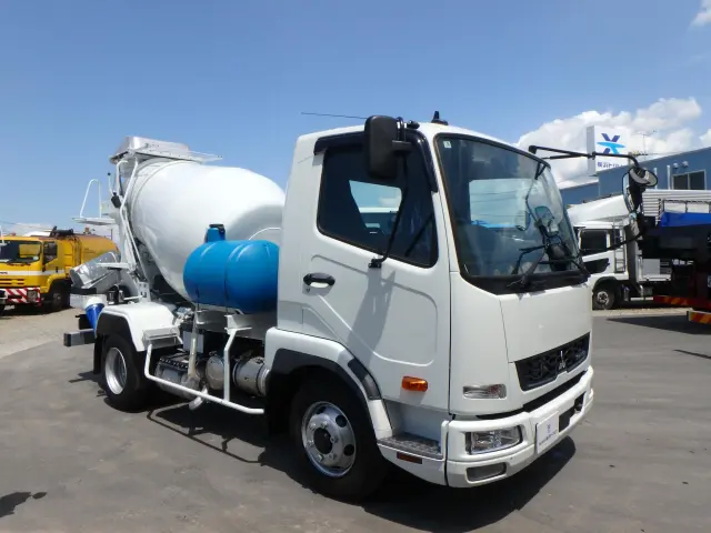 三菱 ファイター 2KG-FK72F(2WD)の写真3