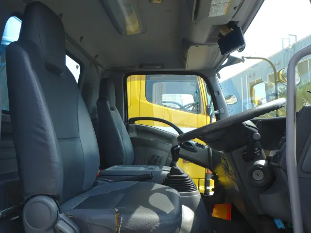 いすゞ フォワード PKG-FRR90S2(2WD)の写真19