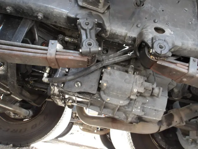 UD クオン ADG-CV4YL(6x2)の写真16
