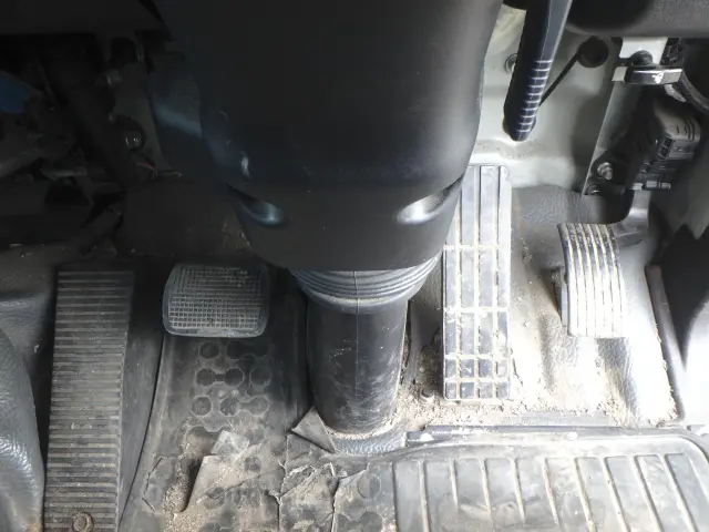三菱 ファイター 2KG-FK72F(2WD)の写真28