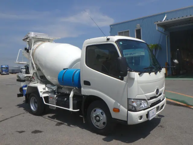 日野 デュトロ 2DG-XZU600E(2WD)の写真3